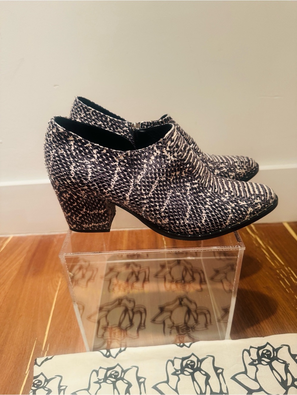 Freda Salvador Snakeskin embossed black and white heeled booties. Size 9.5